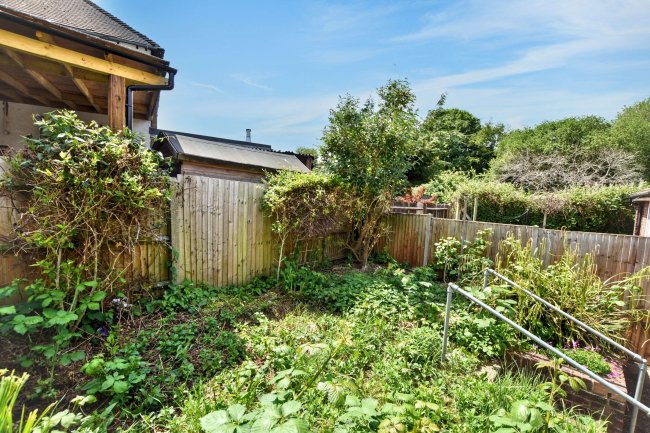 5 Ellenborough Road, Sidcup, Kent, DA14 5JY 1