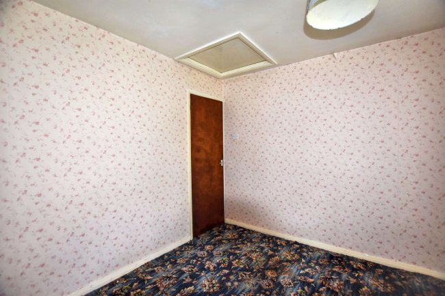 5 Ellenborough Road, Sidcup, Kent, DA14 5JY 1