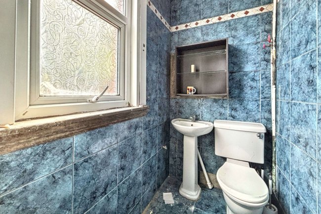 8 Foyle Road, Tottenham, London, N17 0NL 5