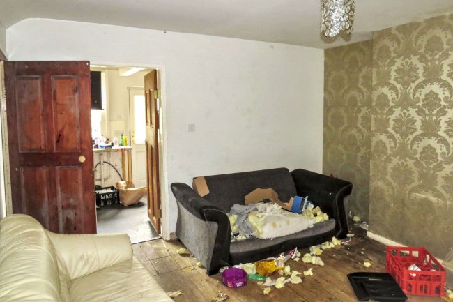 1 Howgill Avenue, Lancaster, Lancashire, LA1 2HF 7