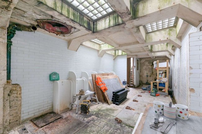 Former Public Conveniences, Robson Road, West Norwood, London SE27 9LA 2