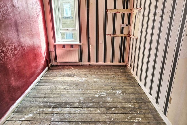 33 Claremont Street, Sowerby Bridge, West Yorkshire, HX6 2PD 6