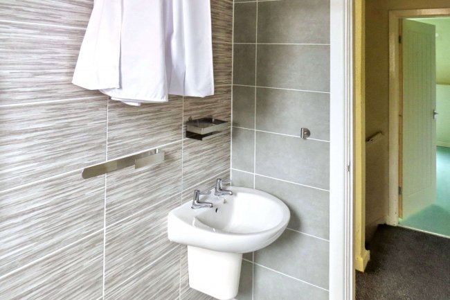 16 Moss House Terrace, Slack Road, Blackley, Manchester, M9 8GU 6