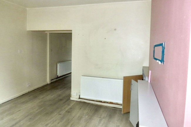 16 Moss House Terrace, Slack Road, Blackley, Manchester, M9 8GU 6