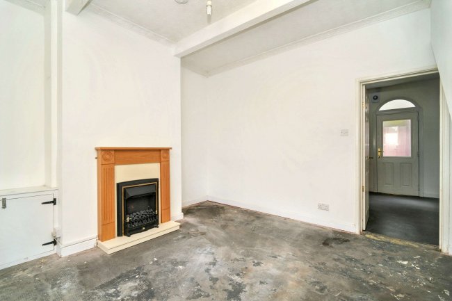 160 Market Street, Radcliffe, Manchester, M26 1FY 5