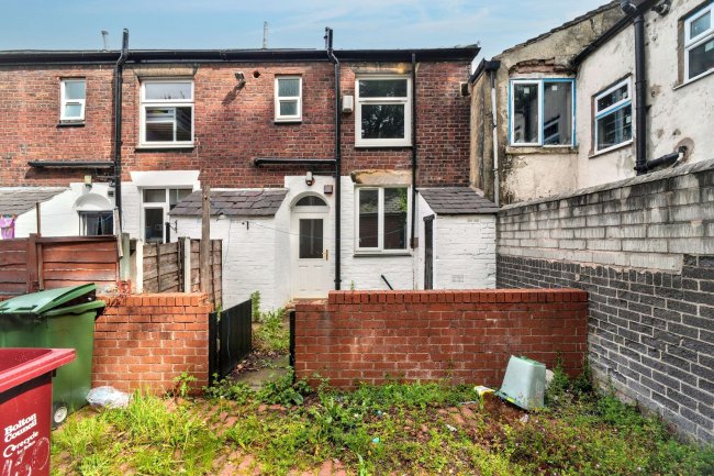 160 Market Street, Radcliffe, Manchester, M26 1FY 5