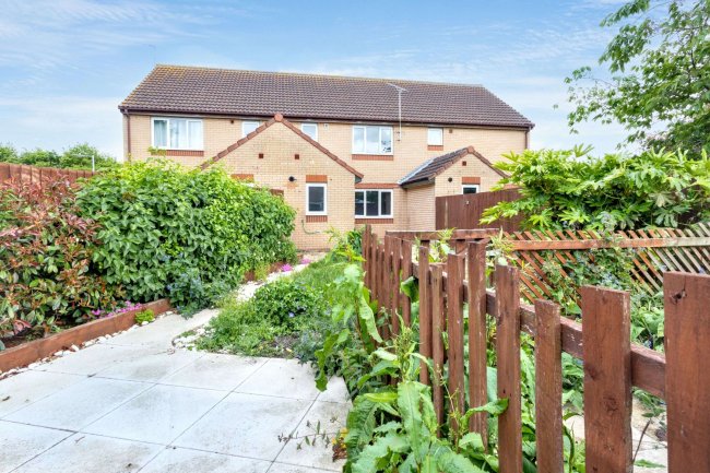 3 Norwich Close, Clacton On Sea, Essex, CO16 8WA 5