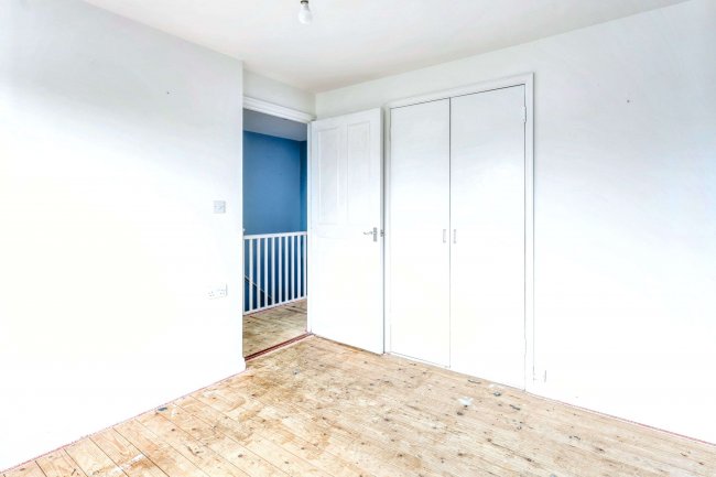 3 Norwich Close, Clacton On Sea, Essex, CO16 8WA 5