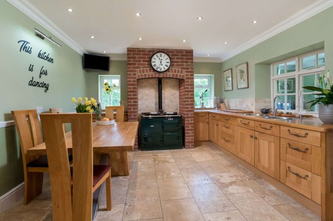 New Park Farmhouse, Murcott, Kidlington, Oxfordshire OX5 2FE 3