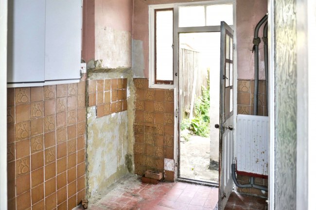 72 Rectory Lane, Tooting, London, SW17 9PY 10