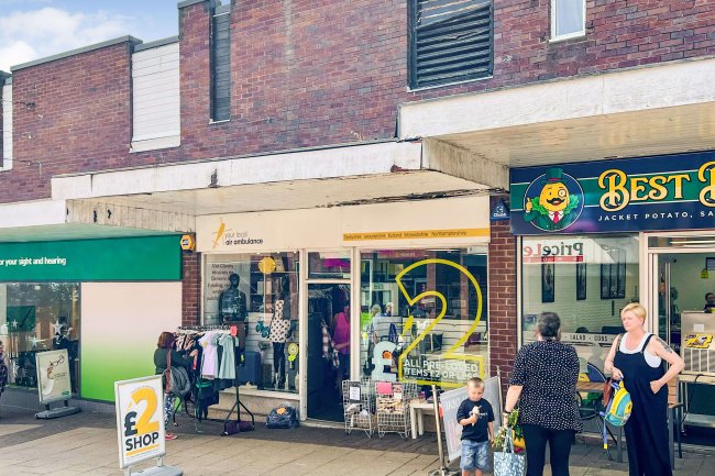 14 Institute Lane, Alfreton, Derbyshire, DE55 7BQ 17