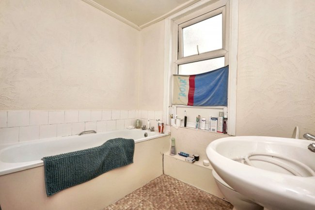 1 St Michael's Street, Folkestone, Kent, CT20 1LL 7