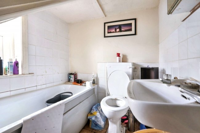 1 St Michael's Street, Folkestone, Kent, CT20 1LL 7