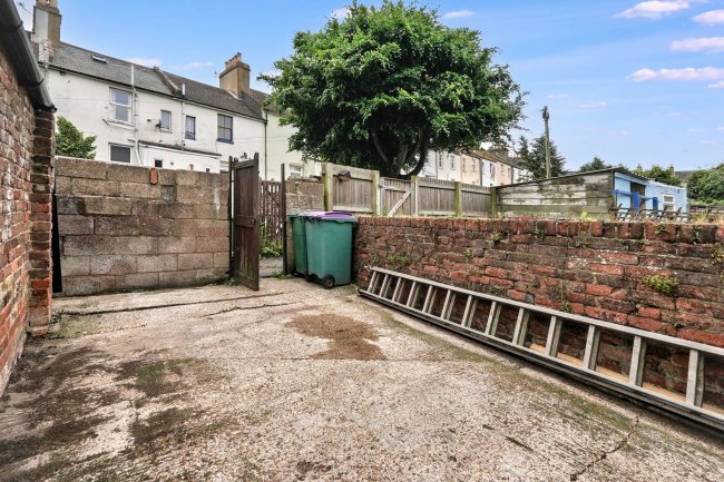 1 St Michael's Street, Folkestone, Kent, CT20 1LL 7