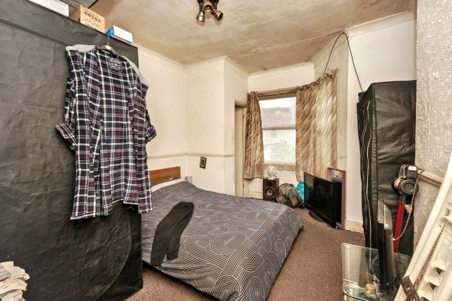 1 St Michael's Street, Folkestone, Kent, CT20 1LL 7