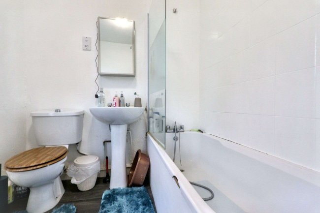 64 Sycamore Street, Church Warsop, Mansfield NG20 0TN 3