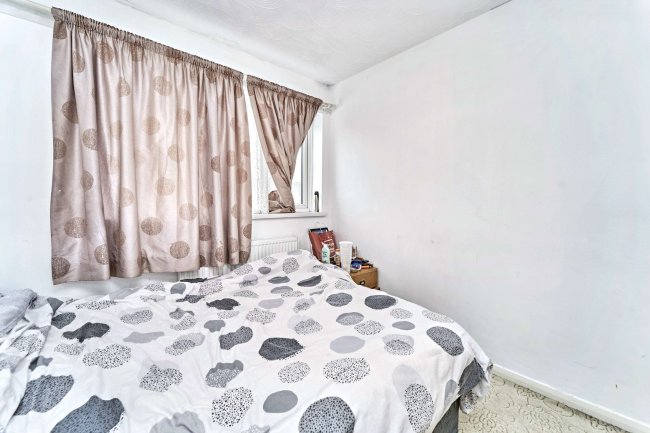 2 Whitehall Court, Wall Well Lane, Halesowen, Dudley, West Midlands B63 4RY 5