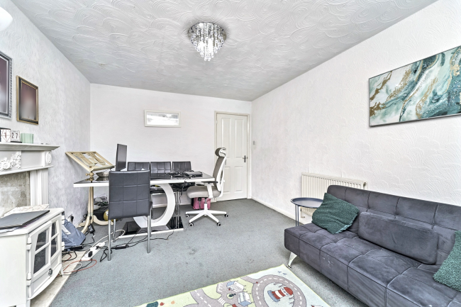 2 Whitehall Court, Wall Well Lane, Halesowen, Dudley, West Midlands B63 4RY 5