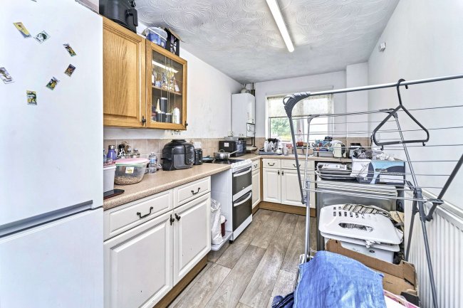 2 Whitehall Court, Wall Well Lane, Halesowen, Dudley, West Midlands B63 4RY 5