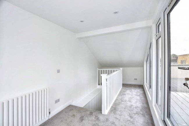 124A Crofton Road, Camberwell, London, SE5 8NA 10