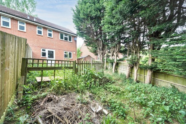 16 Farthing Hill, Ticehurst, Wadhurst, East Essex, TN5 7BW 4