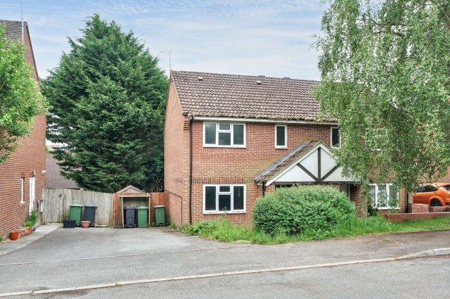 16 Farthing Hill, Ticehurst, Wadhurst, East Essex, TN5 7BW 4