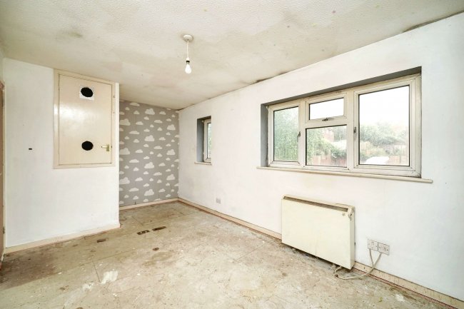 16 Farthing Hill, Ticehurst, Wadhurst, East Essex, TN5 7BW 4