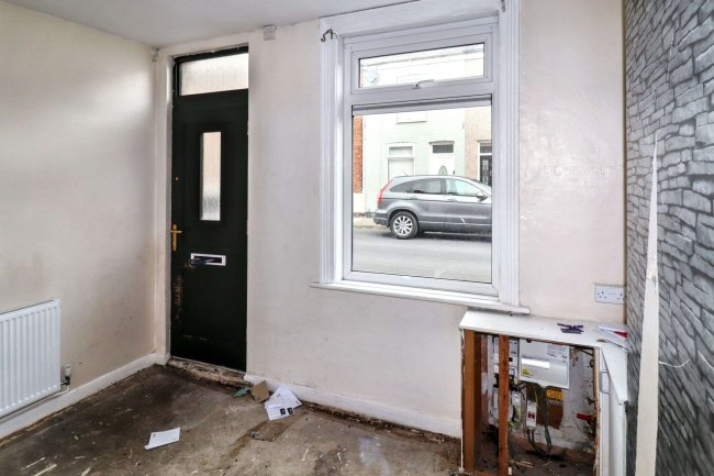 9 Spencer Street, Goole, East Yorkshire, DN14 6EF 5