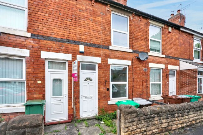 16 Ealing Avenue, Basford, Nottingham, NG6 0BB 3