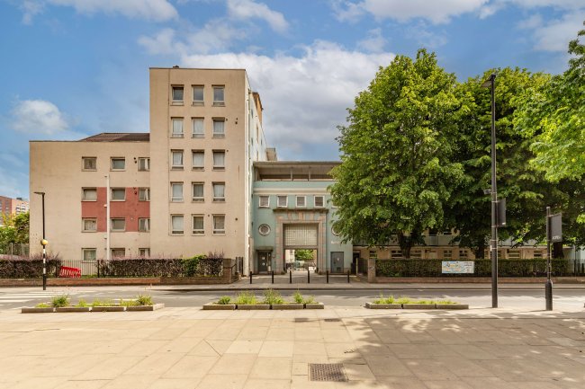 Flat 14, Roxford House, Devas Street, London, E3 3LN 5