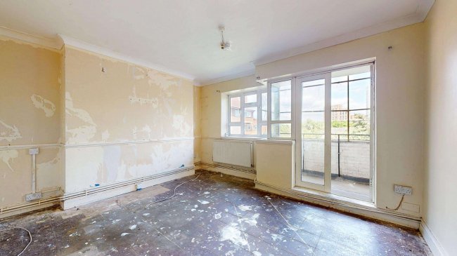 Flat 18, Denbury House, Talwin Street, London, E3 3JB 7