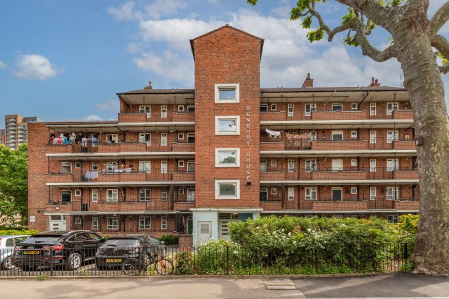 Flat 18, Denbury House, Talwin Street, London, E3 3JB 7