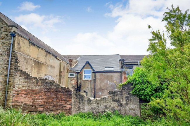 33 Front Street, Leadgate, Consett DH8 7SB 41