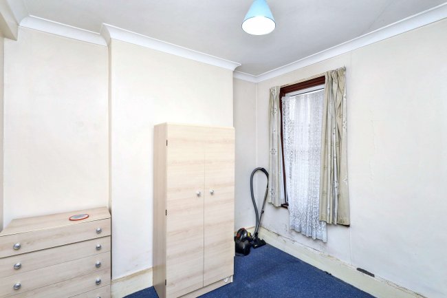 16A Green Street, Forest Gate, London E7 8BZ 6