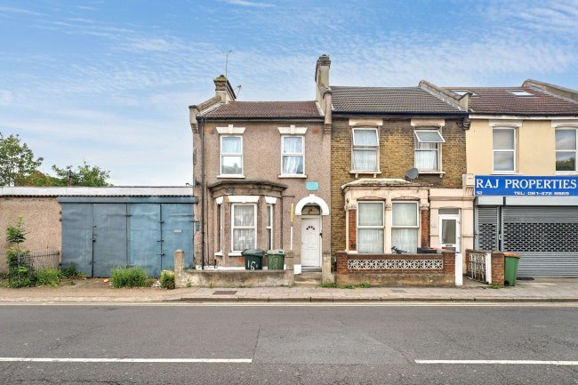 16A Green Street, Forest Gate, London E7 8BZ 6