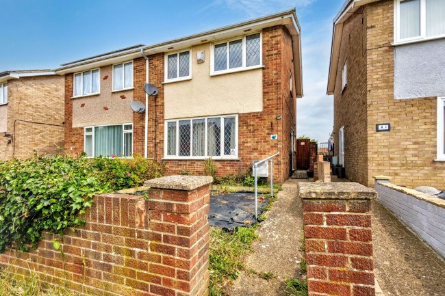 6 Welland Court, Burton Latimer, Kettering, Northamptonshire, NN15 5ST 8