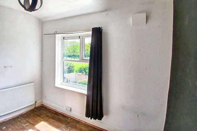 5 Blackpool Road, Ribbleton, Preston, Lancashire, PR2 6BS 8