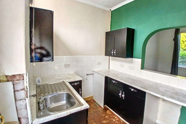 5 Blackpool Road, Ribbleton, Preston, Lancashire, PR2 6BS 8