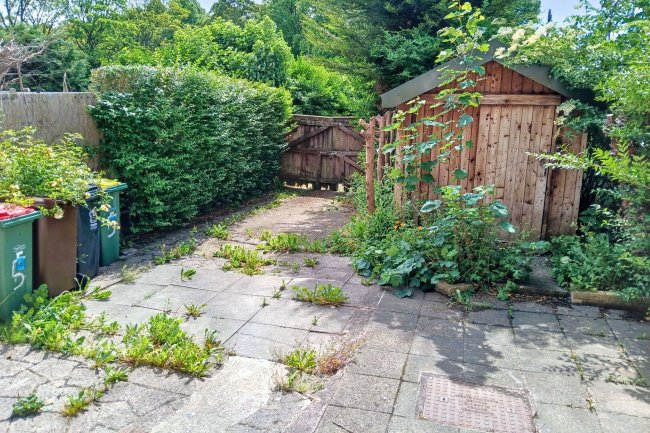 5 Blackpool Road, Ribbleton, Preston, Lancashire, PR2 6BS 8