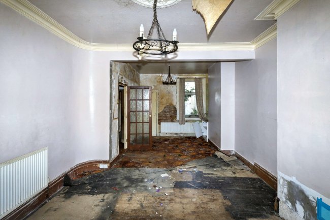 3 Ulverston Road, Walthamstow, London, E17 4BN 6