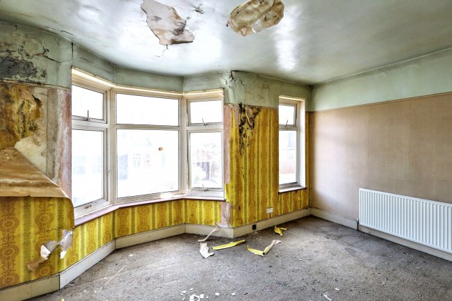 3 Ulverston Road, Walthamstow, London, E17 4BN 6