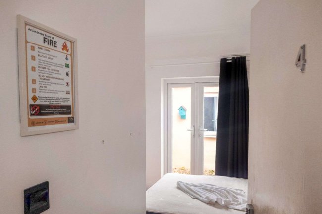 21 Elmbridge Road, Gloucester GL2 0NY 1