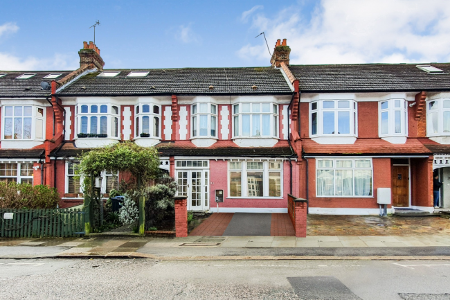 43 Hazelwood Lane, Palmers Green, London, N13 5EZ 1