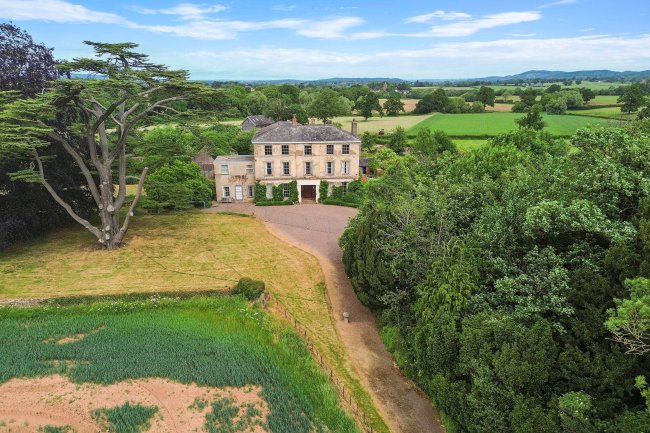 Boyce Court, Dymock, Nr Ledbury GL18 2BG 1