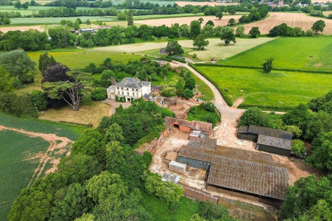 Boyce Court, Dymock, Nr Ledbury GL18 2BG 1