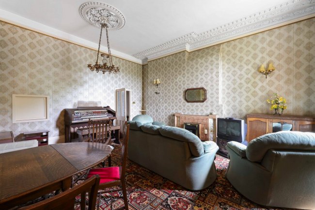 Boyce Court, Dymock, Nr Ledbury GL18 2BG 1