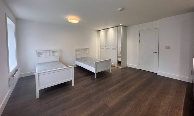 25 The Drapery, Northampton, Northamptonshire NN1 2ET 2