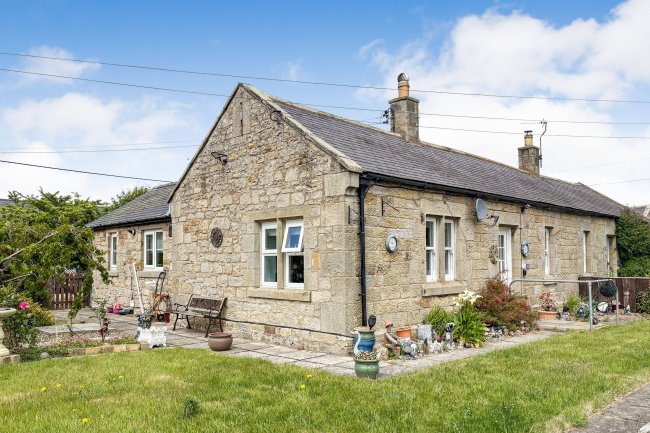 12 South Charlton, Alnwick, NE66 2NA 1