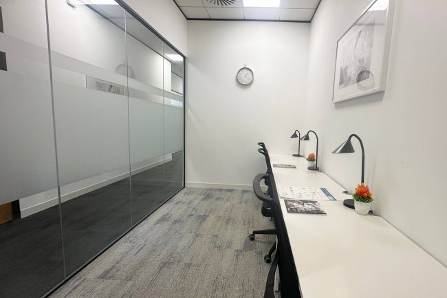 Rourke House, 3 Watermans Park, The Causeway, Staines Upon-Thames, TW18 3BA 25