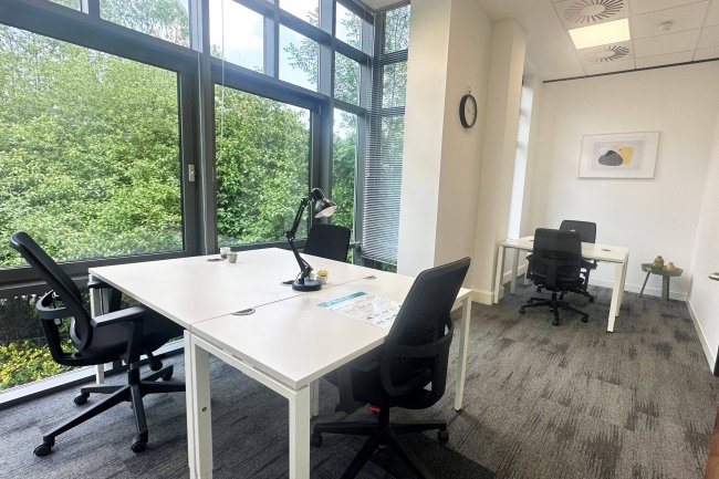 Rourke House, 3 Watermans Park, The Causeway, Staines Upon-Thames, TW18 3BA 25